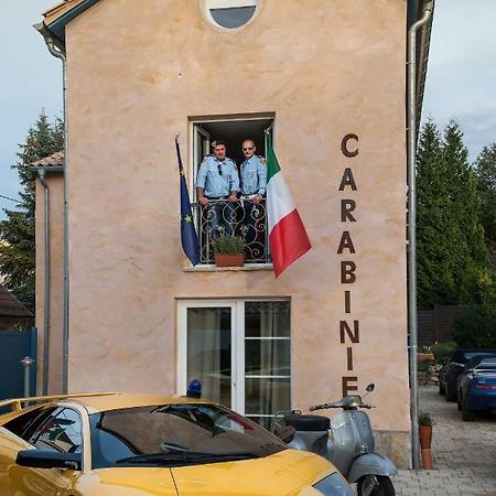 Отель Casa Dei Carabinieri Merchweiler Экстерьер фото
